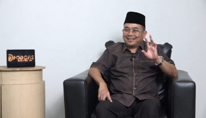 Anggota DPRD Banten, Gembong R. Sumedi soroti pengawasan armada tambang.
