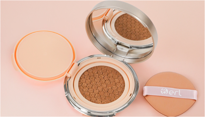 Cushion Praktis untuk Tampilan Fresh & Glowing yang Tahan Lama. (Foto: B Erl)