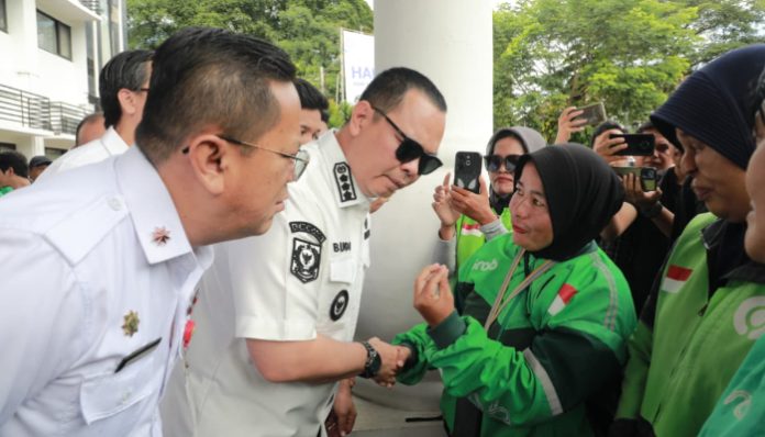 Bukan Sekadar Bagi Bansos, Budi Rustandi Janji Bereskan Data Ojol. (Bantentv.com)