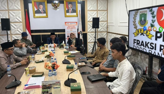 Fraksi PKS Banten Gelar Refleksi Akhir Tahun, Bedah Kinerja Pemprov 2025. (Foto: Bantentv.com)