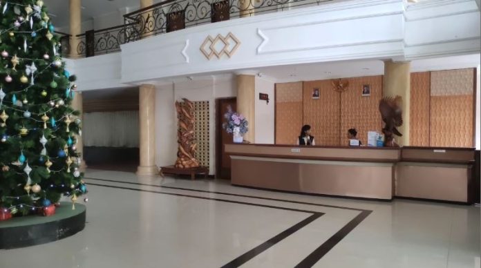 Hunian hotel di pantai Carita sepi saat libur akhir tahun , okupansi tak capai 50 persen. (Foto: Bantentv.com)