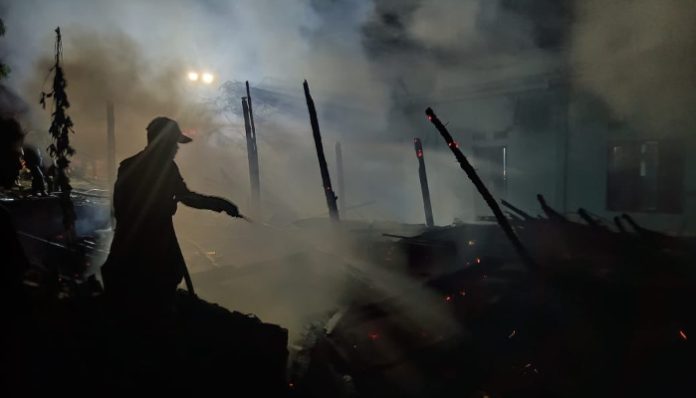 Situasi Kebakaran Pada Malam Hari