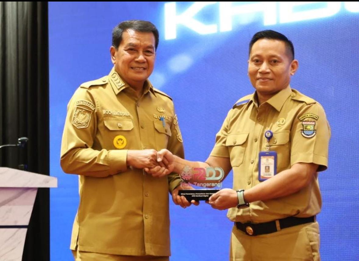 Kegiatan Evaluasi Tim Percepatan dan Perluasan Digitalisasi Daerah (TP2DD) pada Senin, 8 Desember 2025, di Royal Palem Hotel, Cengkareng (Bantentv.com)