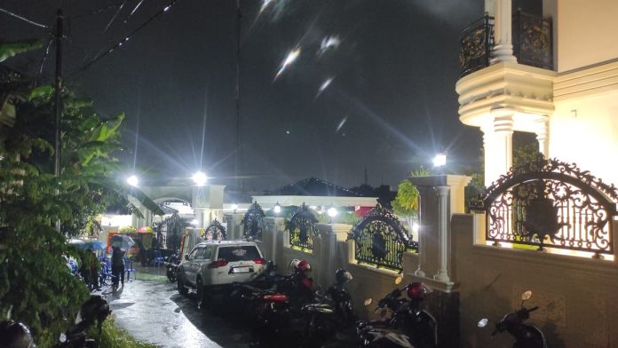 Bocah 9 tahun di Perumahan BBS 3 diduga menjadi korban penusukan (Bantentv.com/ Ali)