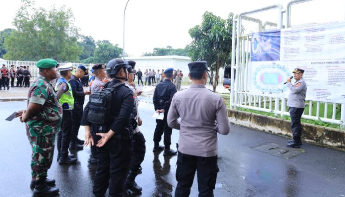 240 Personel Dikerahkan Amankan Laga Liga 2 di BIS Serang. (Foto: Humas Polda Banten)