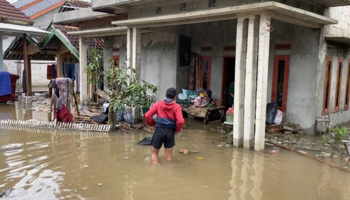Banjir Rendam 361 Rumah di Cikande