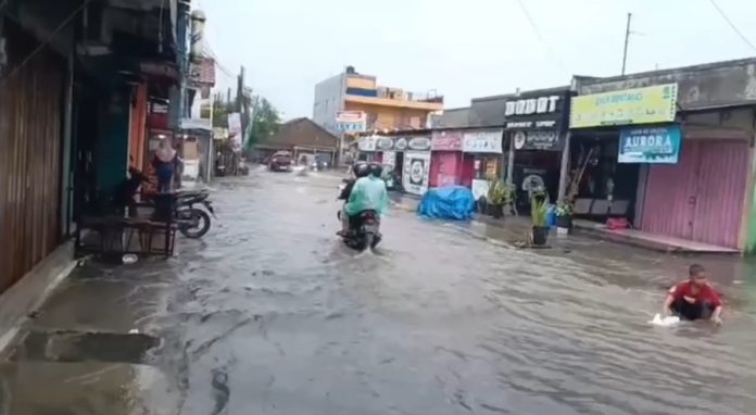 Beberapa titik di Kabupaten Serang yang terendam banjir (Bantentv.com/ Riki)