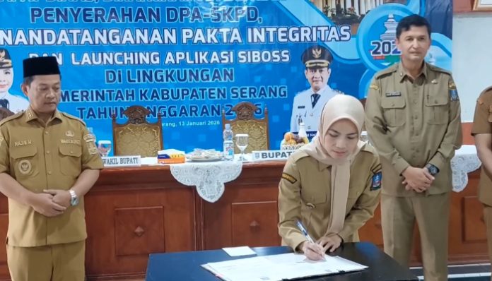 Bupati Serang Serahkan DPA OPD Tahun Anggaran 2026