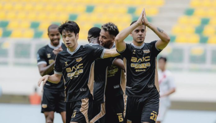 Dua Gol Alex Martin Dewa United. (Foto: Dewa United)