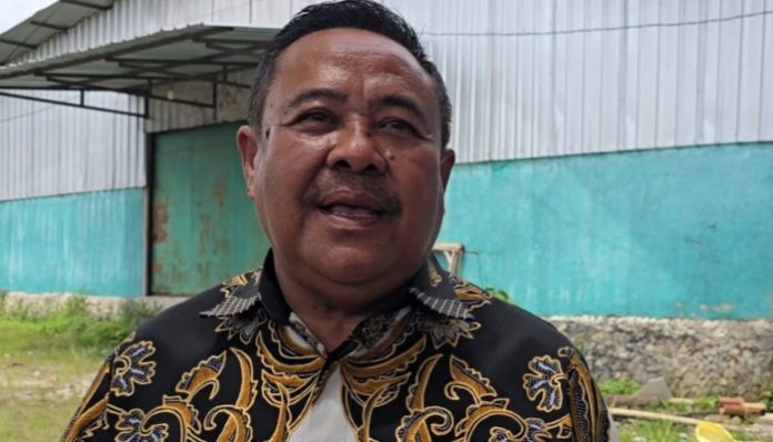 Anggota Komisi II DPRD Pandeglang, Mulyadi, mendesak percepatan penerbitan SLHS (Bantentv.com/ Rangga)