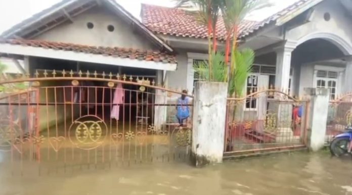 Sejumlah titik banjir di kabupaten Lebak (Bantentv.com/ Nano)
