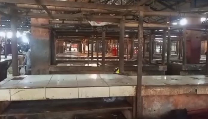 Pedagang di Cilegon Serentak Mogok Berjualan