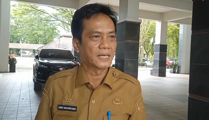 Pelaksana Tugas Kepala Dinas Pekerjaan Umum dan Penataan Ruang Lebak, Dade Yan Apriyandi