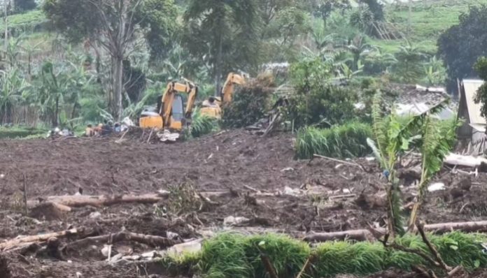 Pencarian Korban Longsor Bandung Barat Ditunda, Terkendala Cuaca