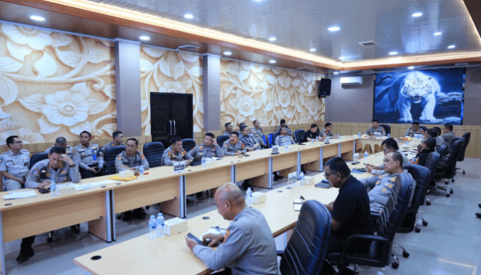 Polda Banten menggelar Rapat Koordinasi Operasi Kepolisian Terpusat Ketupat Maung 2026