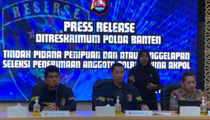 Polda Banten terapkan KUHAP baru, tersangka penipuan Akpol tak ditampilkan dalam konferensi pers. (Foto: Bantentv.com)