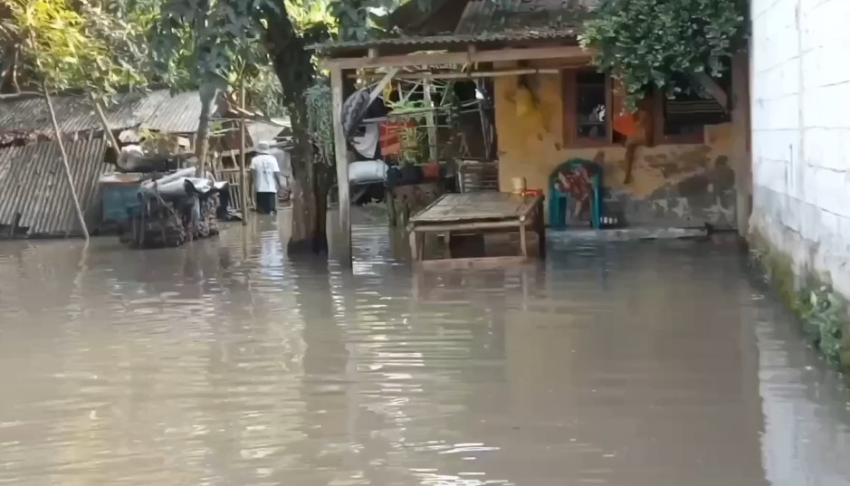 Puluhan rumah di Kabupaten Serang mengalami kerusakan akibat bencana (Bantentv.com/ Riki)