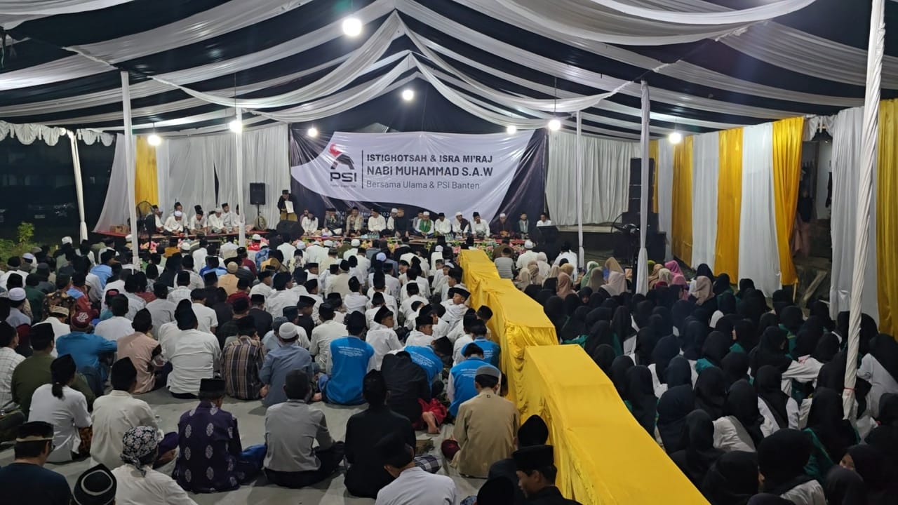 Partai Solidaritas Indonesia (PSI) Banten menggelar istighosah dalam rangka memperingati Isra Miraj Nabi Muhammad SAW 27 Rajab (Bantentv.com/ Rangga)