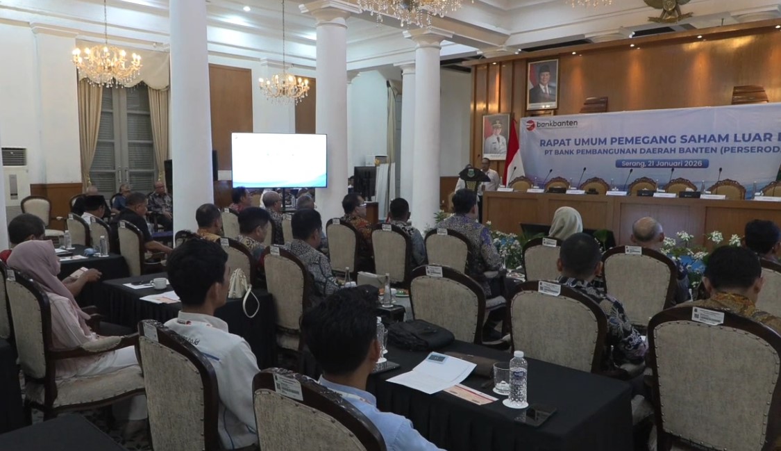Pemprov Banten melakukan perombakan jajaran pengurus Bank Banten (Bantentv.com/ Hendra)
