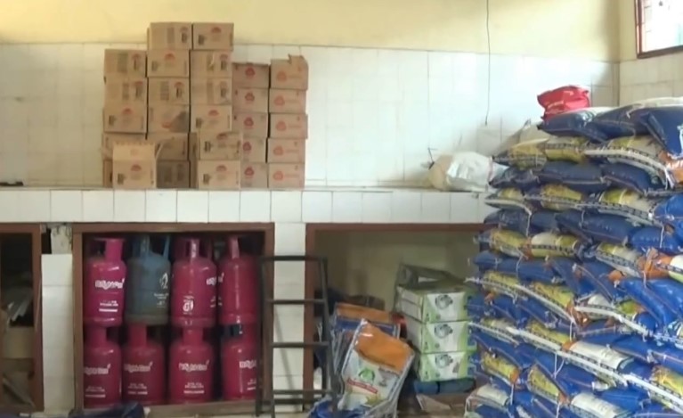 Dinsos Kabupaten Serang memastikan stok bantuan aman untuk antisipasi bencana (Bantentv.com/ Riki)