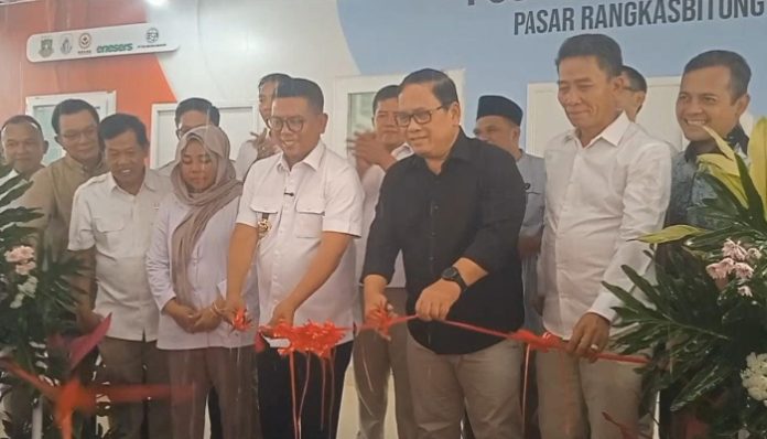 Gubernur Banten Andra Soni, resmikan pos pelayanan kesehatan Merah Putih di Rangkasbitung
