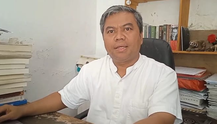 Kepala Museum Multatuli Rangkasbitung, Ubaidilah Muhtar