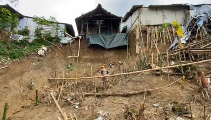 Luapan Sungai Ciujung Picu Longsor, 14 Rumah Warga Lebak Rusak