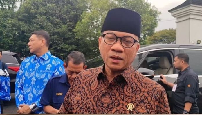 Menteri Desa dan Pembangunan Daerah Tertinggal (PDT) Yandri Susanto