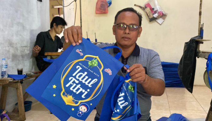 Perajin Goodi Bag di Kabupaten Serang