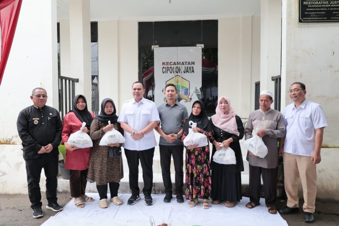 Pemkot Serang menggandeng PT ABM untuk menggelar pasar murah bersubsidi di lima kecamatan (Bantentv.com/ Hendra)