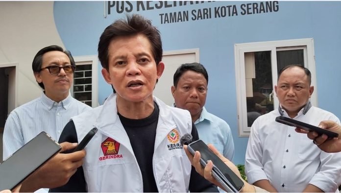 Kesira membangun Pos Kesehatan Merah Putih di Taman Sari (Bantentv.com/ Jaya)