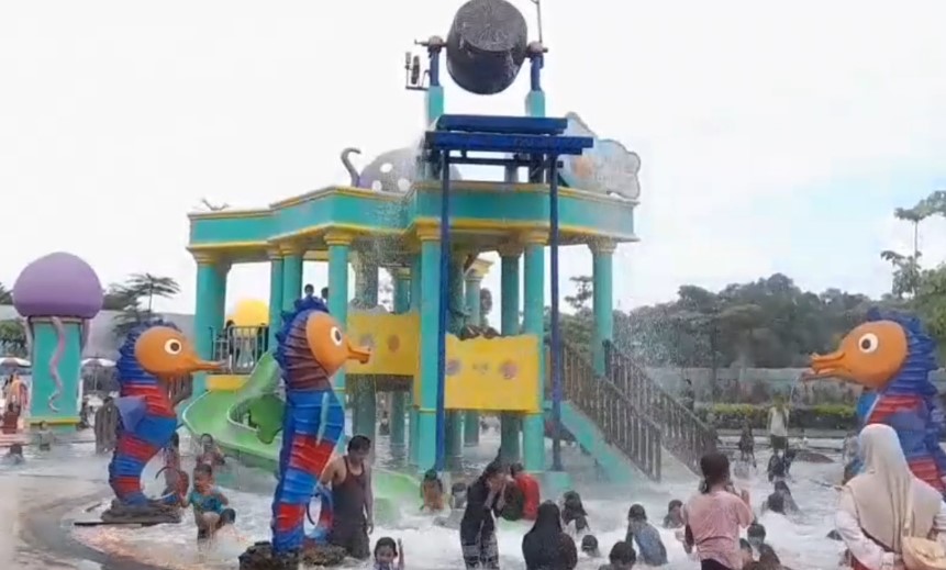 Eco Club Citra Maja Raya menjadi destinasi favorit di momen libur Lebaran (Foto: Bantentv.com/ Nano)