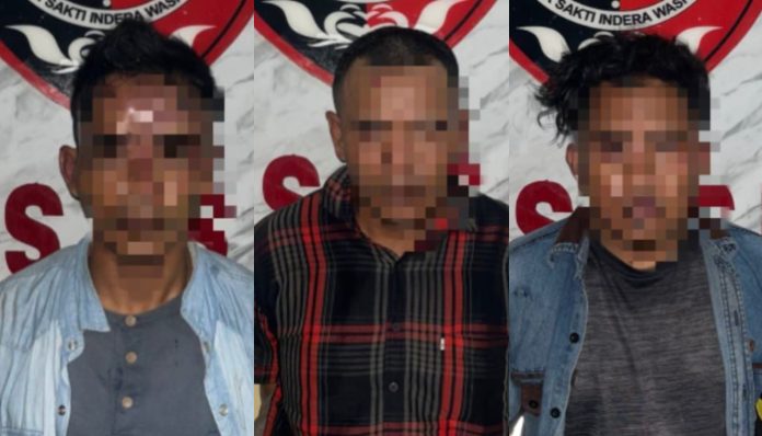 Resmob Polres Serang menangkap tiga pelaku spesialis pecah kaca mobil (Foto: Bantentv.com/ Imron)