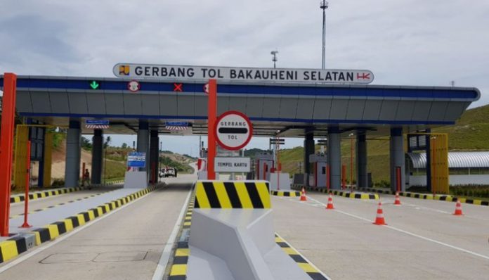 Gerbang Tol Bakauheni Selatan (Foto/Pinterest)