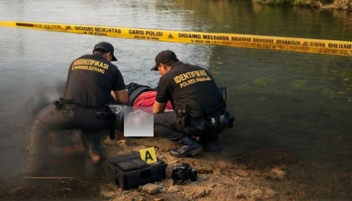 polisi ungkap identitas mayat di Sungai Ciujung Serang