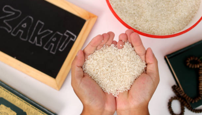 BAZNAS Tetapkan Zakat Fitrah Rp50 Ribu per Jiwa, Ini Bacaan Niat Lengkapnya