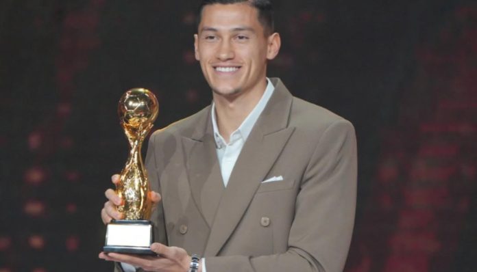 Jay Idzes Terpilih sebagai Pemain Terbaik