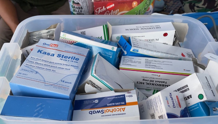 Obat-obatan yang disediakan Posyan Modern Cikande
