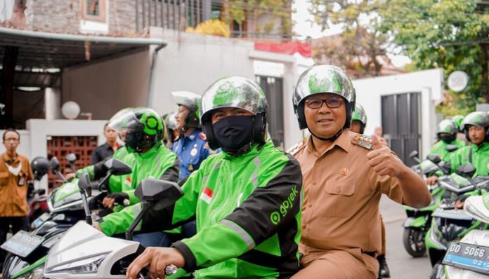 GoTo mulai menyalurkan BHR untuk driver gojek hari Ini (Foto: Gojek)