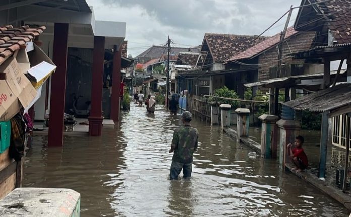 Banjir di Kota Serang berdampak pada 573 kepala keluarga (KK) atau sekitar 1.905 jiwa yang tersebar di beberapa wilayah.