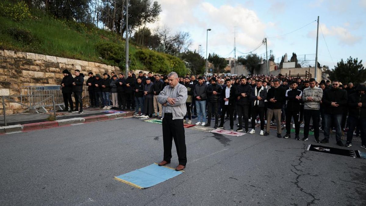 Israel Larang Salat Id di Al-Aqsa, Warga Palestina Tetap Bertahan
