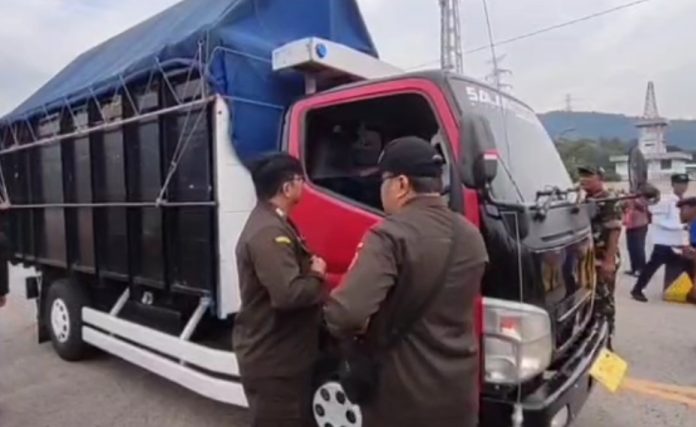 Karantina satpel Merak memperketat pengawasan hewan dan tumbuhan saat arus balik (Foto: Bantentv.com/ Ali)