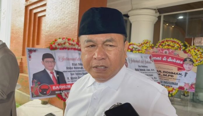 Anggota Fraksi Golkar DPRD Banten, Muhsinin. THR PPPK Paruh Waktu belum ada kejelasan (Foto: Bantentv.com/ Hendra)