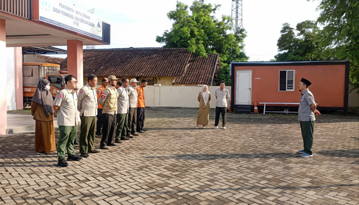 Hadapi Potensi Kemarau, Personel BPBD Kota Serang Siagakan dan Peralatan Kebencanaan