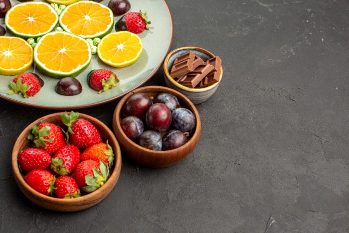 Berbagai buah rendah gula yang baik untuk diet dan menjaga kadar gula darah