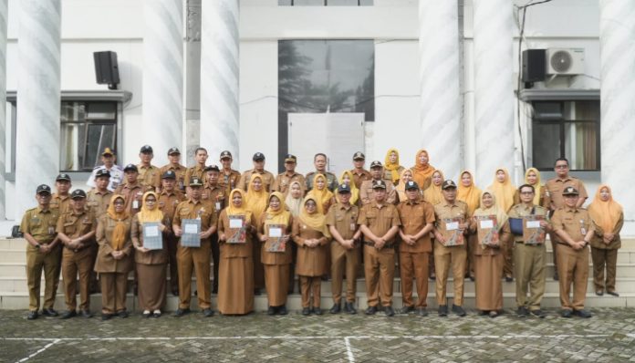 Bupati Beri Penghargaan untuk OPD Terbaik