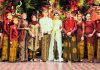 El Rumi dan Syifa Hadju resmi menikah dengan balutan busana adat Jawa serba putih di Hotel Raffles Jakarta