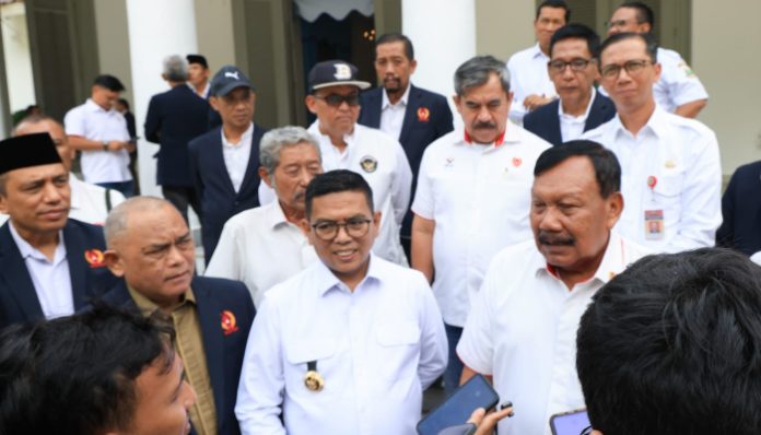 Gubernur Banten Andra Soni menerima kunjungan Tim Penyaringan Calon Tuan Rumah PON 2032 dari KONI Pusat