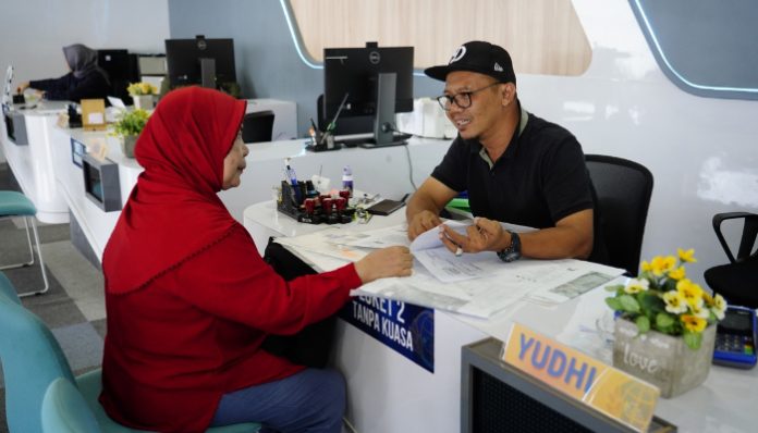 Pelayanan pengurusan sertipikat tanah secara mandiri di Kantor Pertanahan.