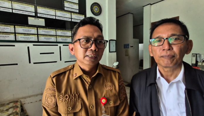 Sony August, Kepala DKP3 Kota Serang.